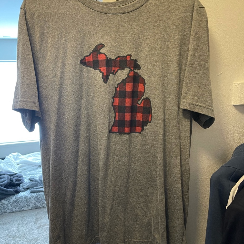 I love Michigan shirt XL New (fits like L)